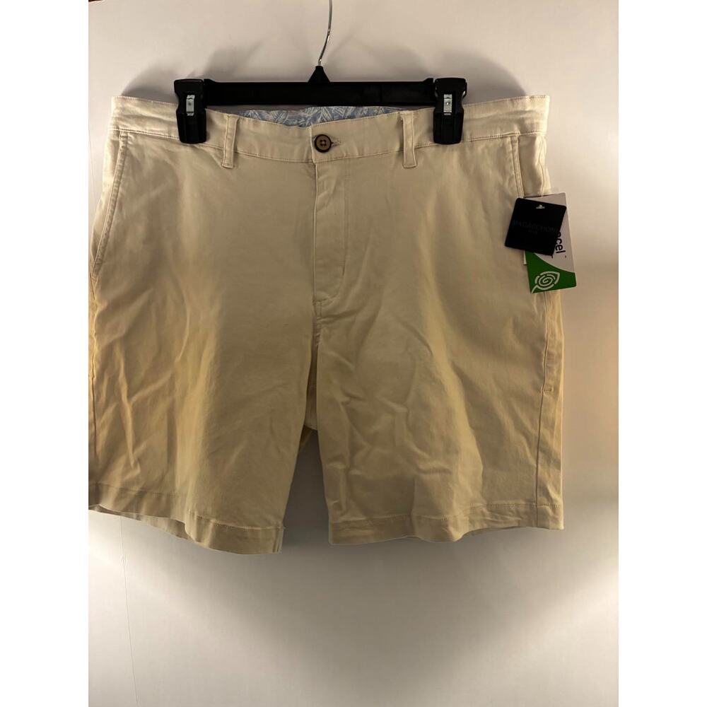 Magaschoni Man Shorts Mens 32 Beige Cream Flat Front Cotton Stretch Casual